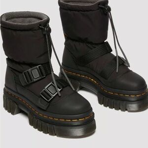 Dr. Martens Black Winter Boots with Buckle Detail Audrick Padded Lo Size 5 new